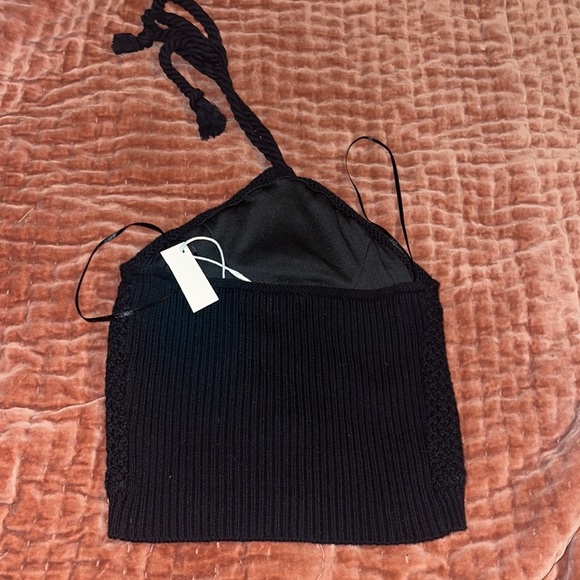 Top - Picture 2 of 4